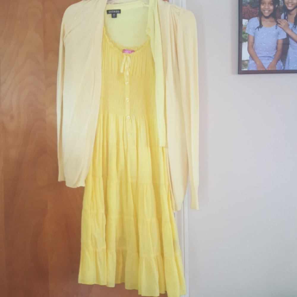 Yello Dress